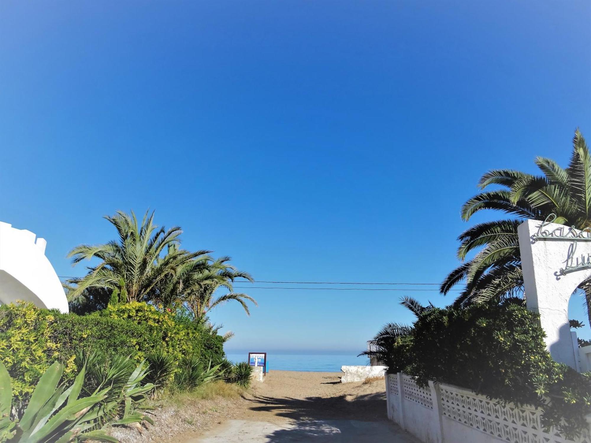 Villa At Seafront With Private Garden-655 德尼亚 外观 照片